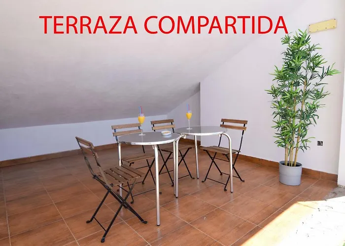 Letmalaga Popolo & Parking
